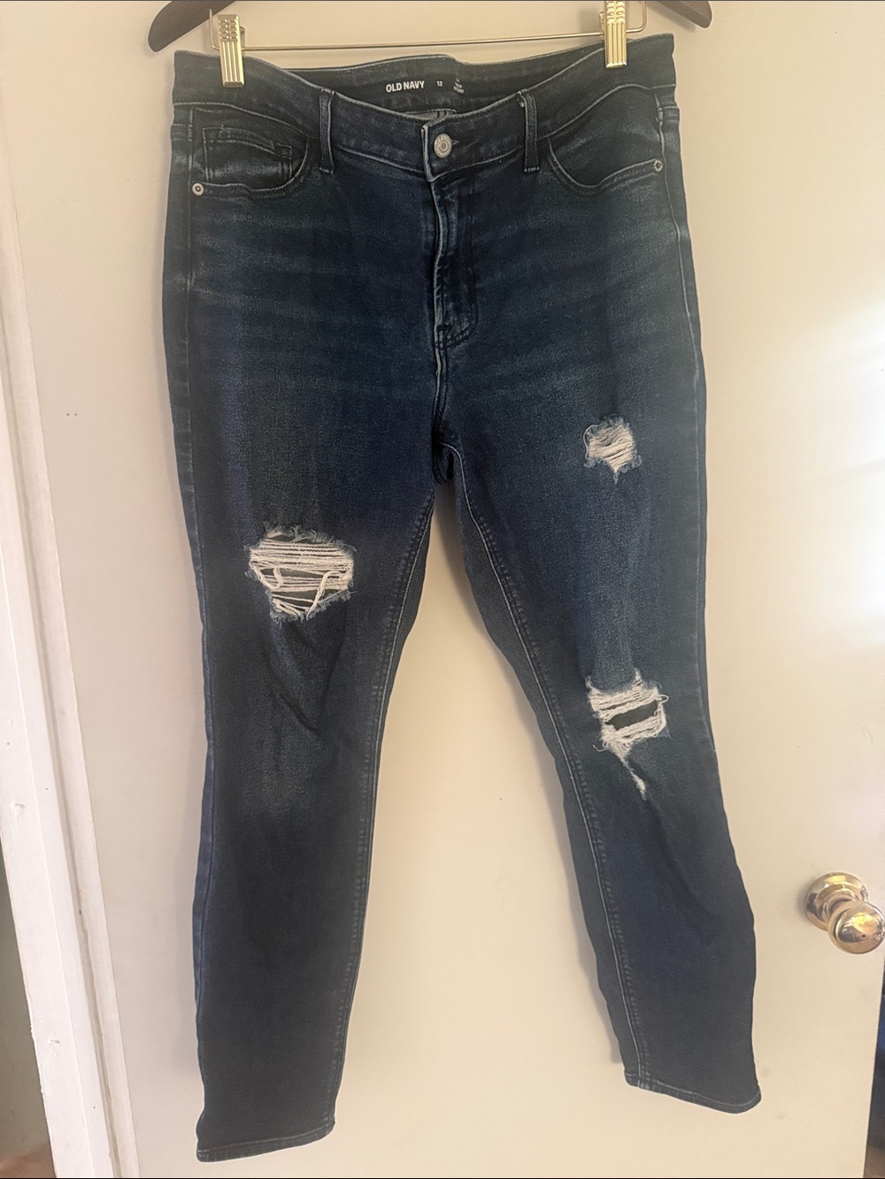 Old Navy Women's Dark Mid Rise Distressed Rockstar Super Skinny Jeans Sz 12 EUC
